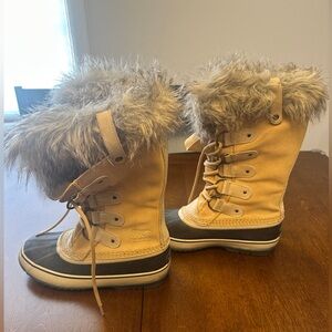 Sorel Tan and Brown Winter Boots - Sorel Joan of Arctic Boots
